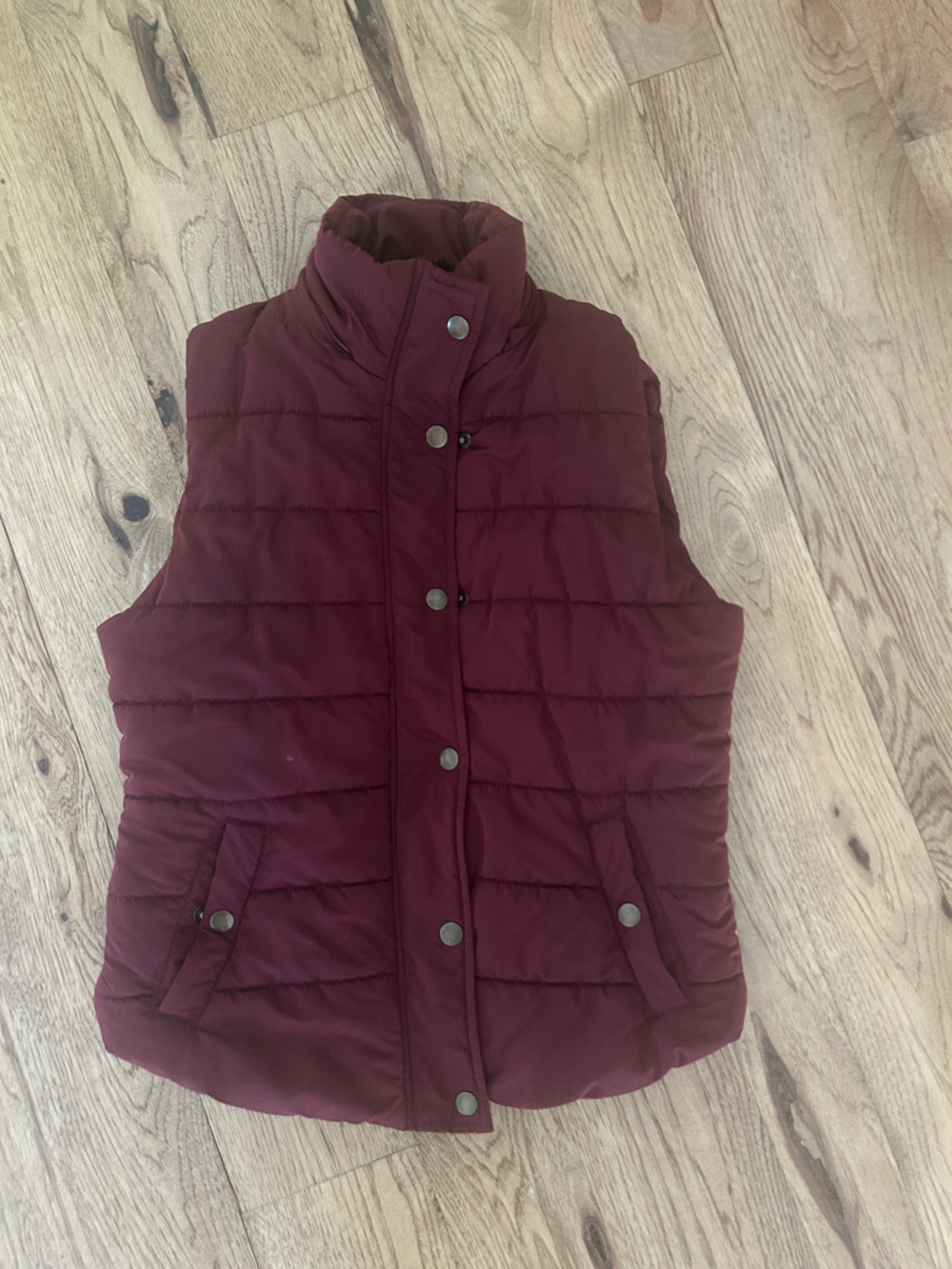 Love Tree Quilted Snap Vest in Wine